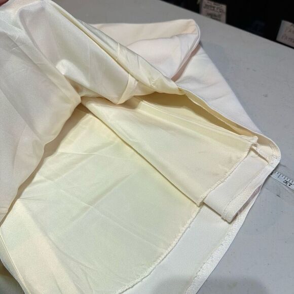 Metisu‎ Women's Bell Sleeve Boat Neck Lined Satin Sheath Dress Cream Size Medium - Picture 9 of 11